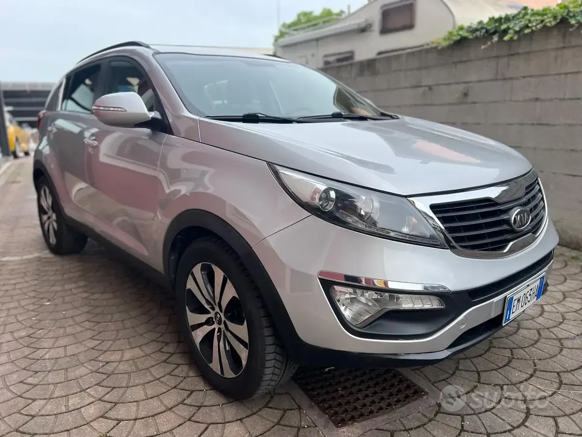 Usata Kia Sportage Active 116 CV (85 kW) 2012 Grigio SUV