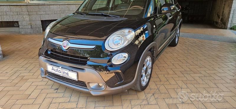 Usata Fiat 500L Trekking 105 CV (77 kW) 2015 Nero Monovolume