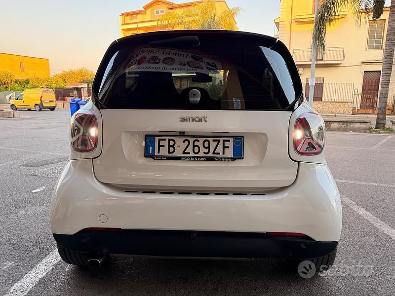 Usata Smart ForTwo Coupé Prime 90 CV (66 kW) 2016 Bianco Coupé