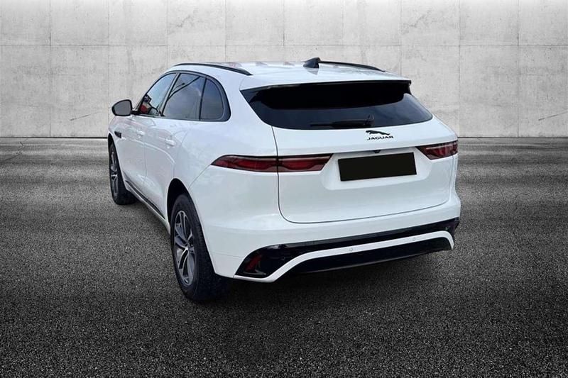 Usata Jaguar F-Pace R-Dynamic 204 CV (150 kW) 2024 Bianco SUV