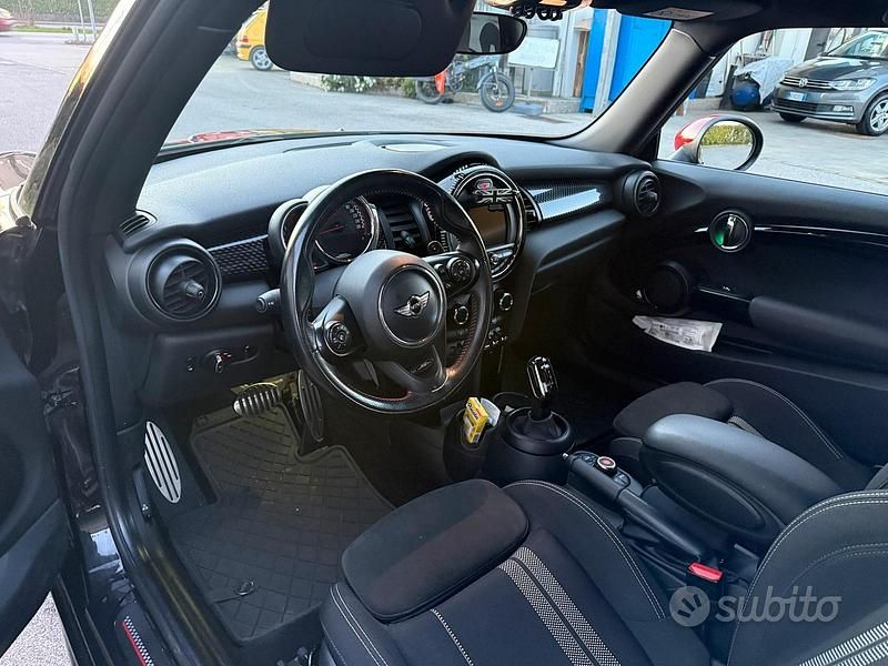 Usata Mini John Cooper Works 231 CV (169 kW) 2018 Nero Utilitaria