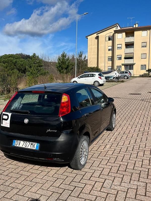 Usata Fiat Grande Punto 2009 Nero Utilitaria