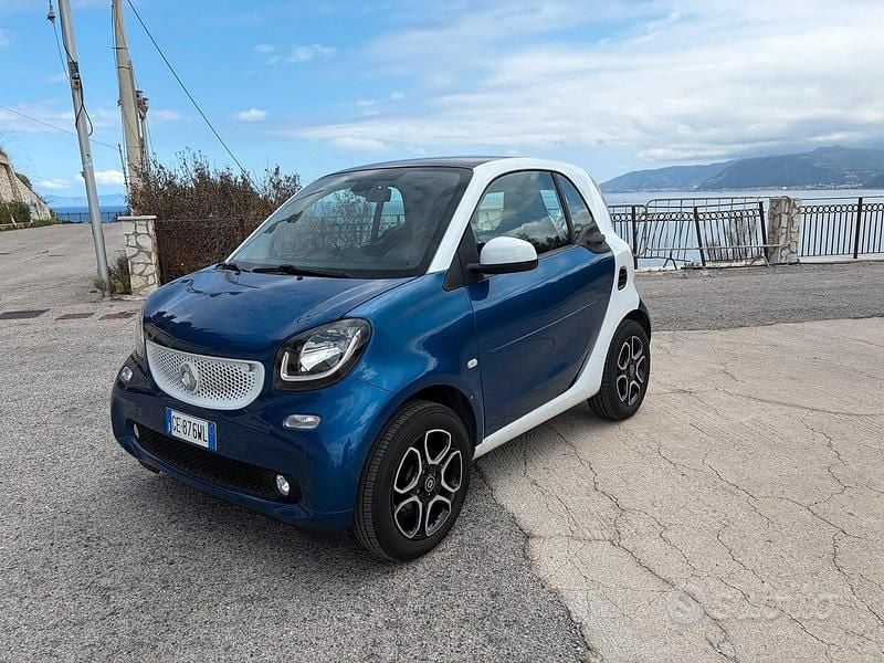 Usata Smart ForFour 2016 Utilitaria