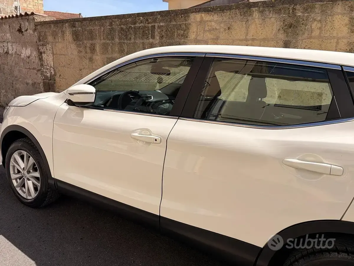 Usata Nissan Qashqai 2014 Bianco SUV
