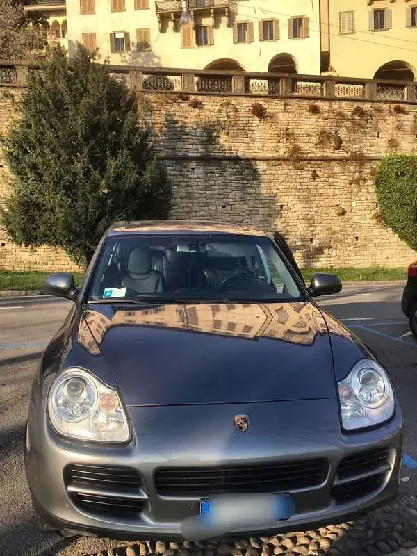 Usata Porsche Cayenne S 379 CV (278 kW) 2004 Argento SUV