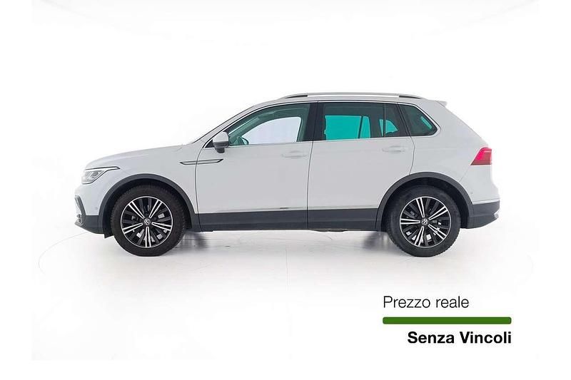 Usata VW Tiguan Elegance 150 CV (110 kW) 2021 Bianco SUV