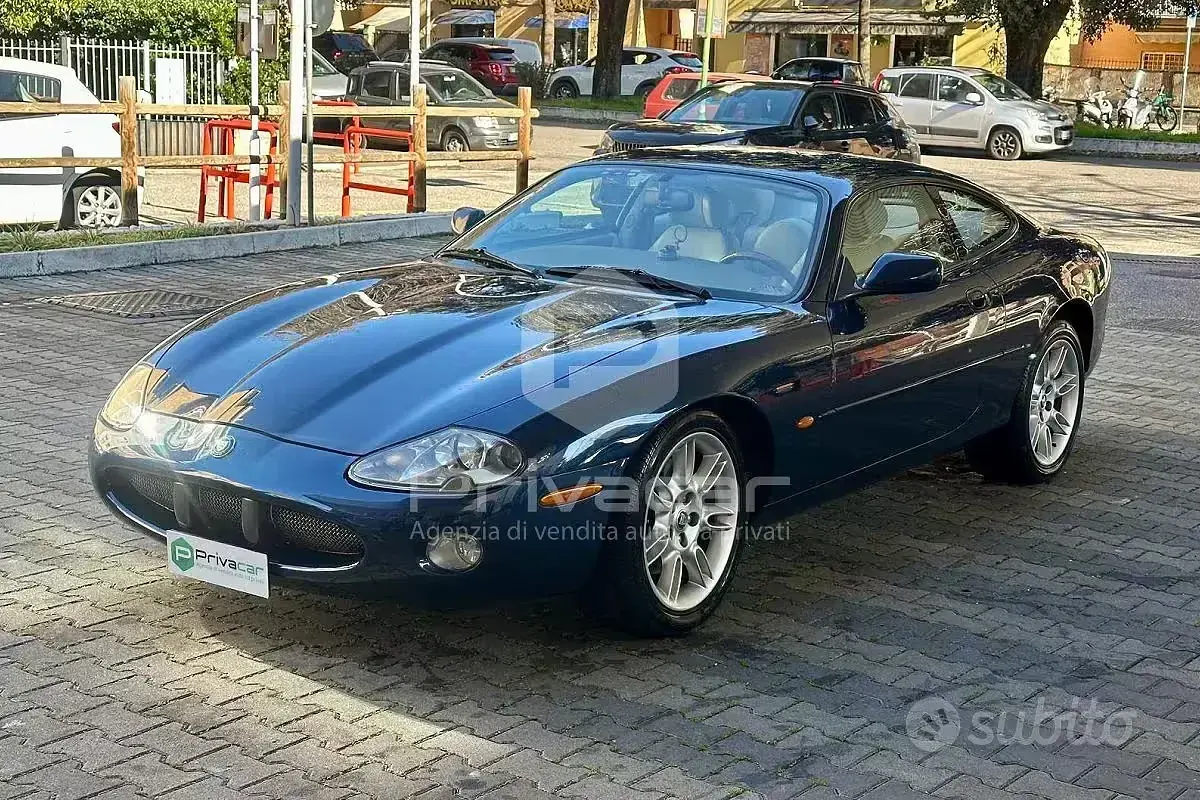Usata Jaguar XK8 284 CV (208 kW) 2001 Coupé