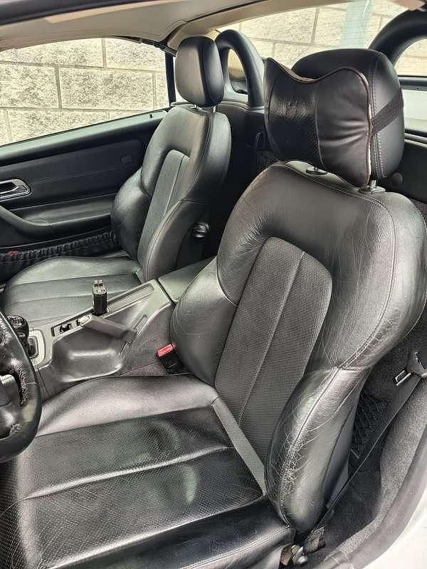 Usata Mercedes SLK200 163 CV (119 kW) 2000 Argento Cabrio