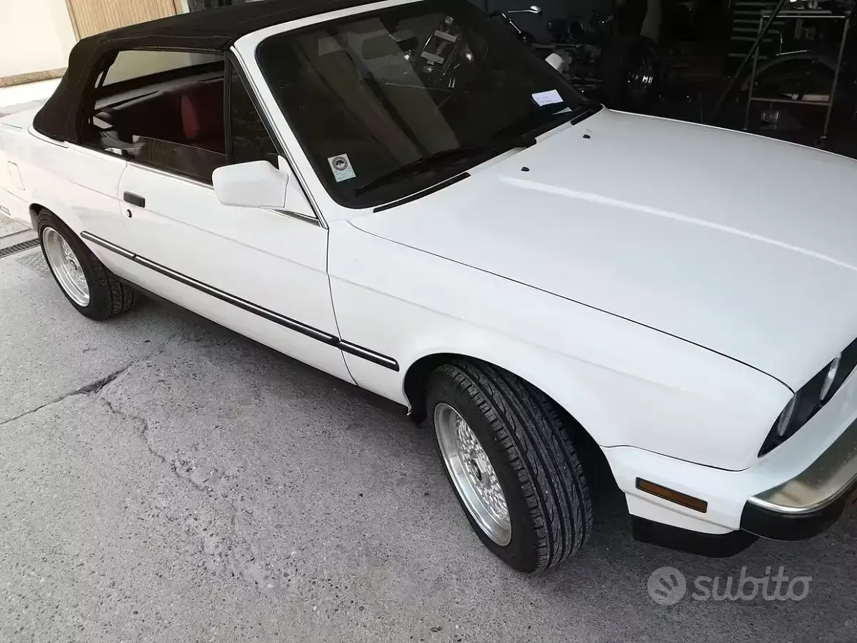 Usata BMW 2500 171 CV (125 kW) 1987 Cabrio