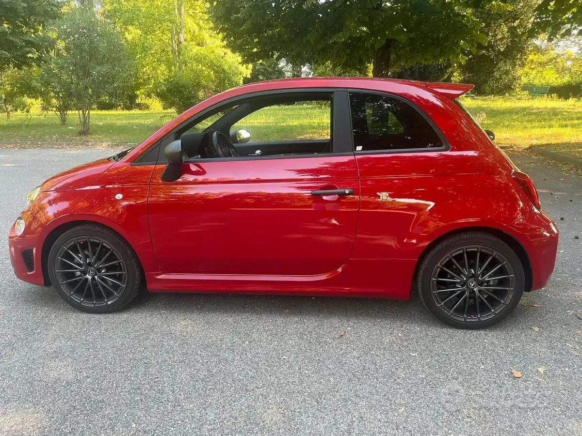 Usata Abarth 595 165 CV (121 kW) 2023 Rosso Berlina