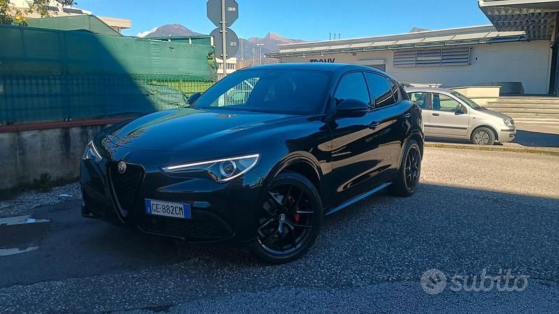 Usata Alfa Romeo Stelvio Veloce 210 CV (154 kW) 2021 Nero SUV