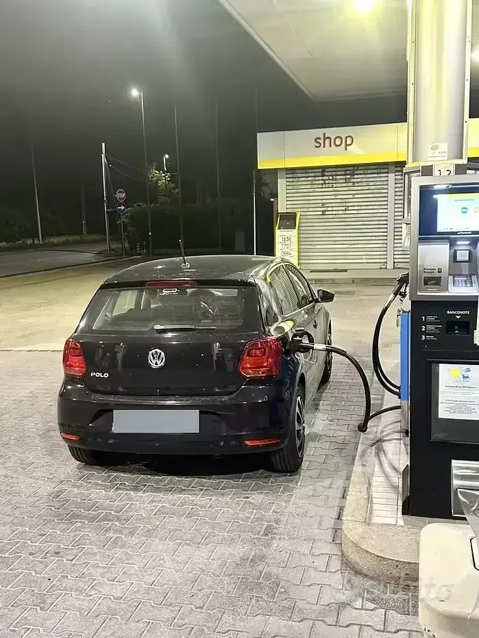 Usata VW Polo 75 CV (55 kW) 2015 Nero Berlina