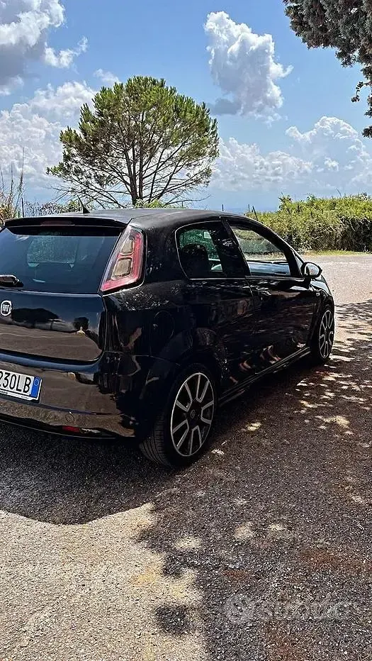 Usata Fiat Grande Punto Sport 90 CV (66 kW) 2008 Nero Utilitaria