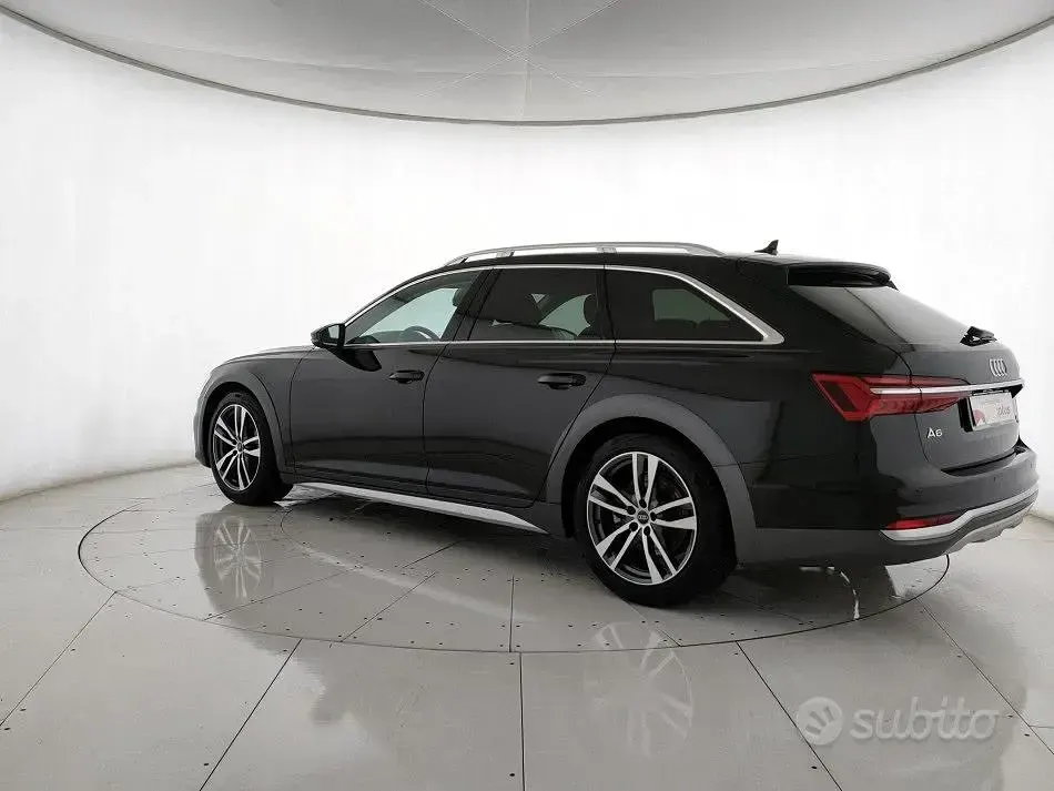 Usata Audi A6 Allroad Business 204 CV (150 kW) 2024 Nero Station wagon
