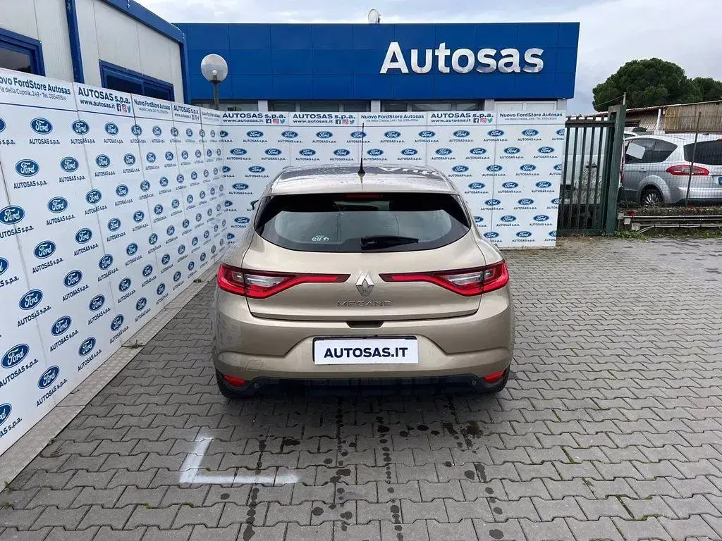 Usata Renault Mégane IV Zen 110 CV (80 kW) 2017 Berlina