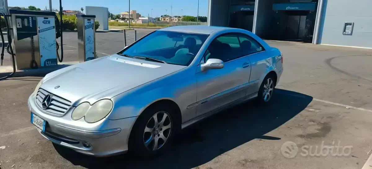 Usata Mercedes CLK270 170 CV (125 kW) 2003 Grigio Coupé