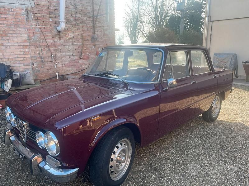 Usata Alfa Romeo Giulia 1300 Ti 1960 Rosso Utilitaria