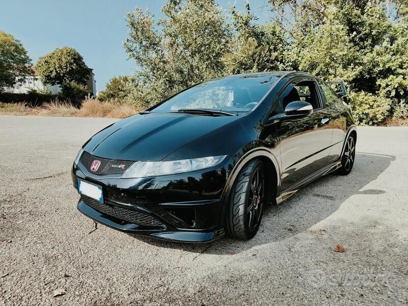 Usata 2010 Honda Civic Due volumi | 16.900 € - Immagine 1/3