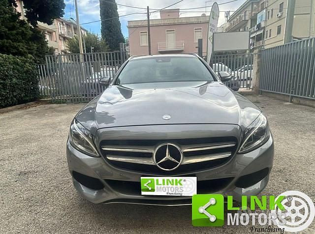 Usata Mercedes C250 Premium 203 CV (149 kW) 2015 Grigio Station wagon