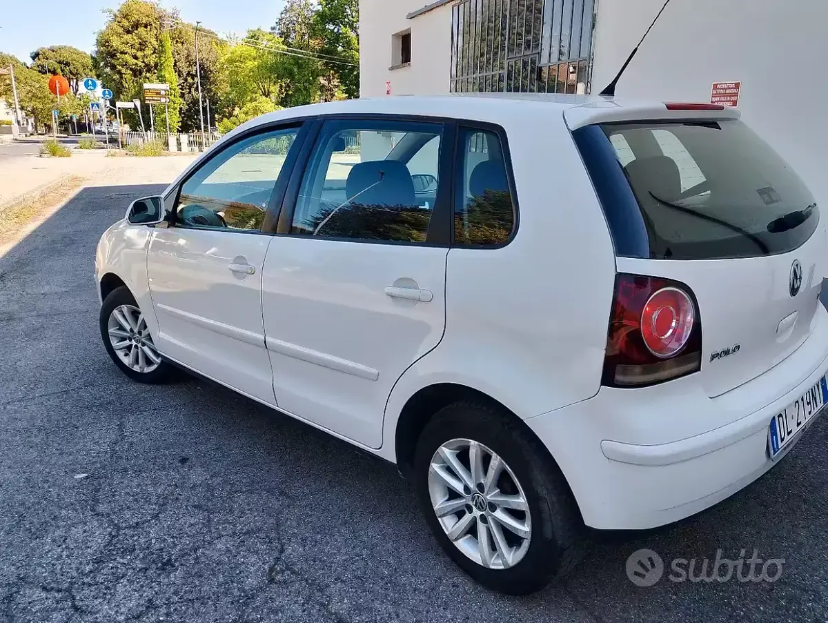 Usata VW Polo 75 CV (55 kW) 2008 Bianco Utilitaria