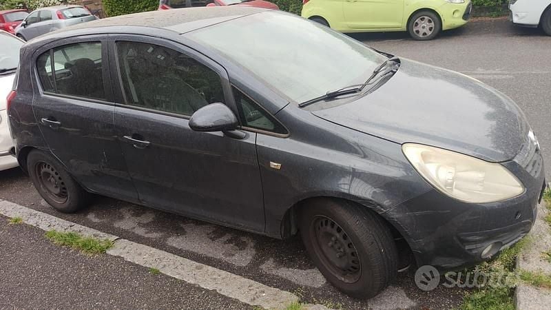 Usata Opel Corsa 90 CV (66 kW) 2009 Grigio Utilitaria