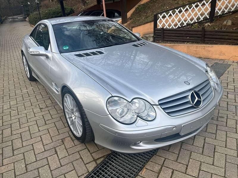 Usata Mercedes SL350 245 CV (180 kW) 2003 Argento Cabrio