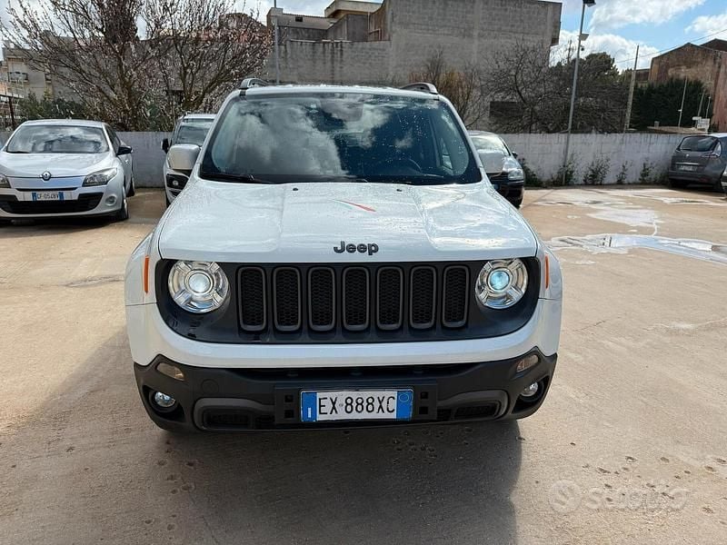 Usata Jeep Renegade Trailhawk 170 CV (125 kW) 2015 Bianco SUV