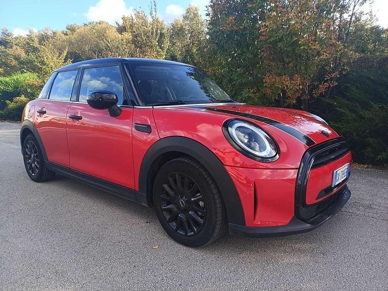 Usata Mini Cooper Business 136 CV (100 kW) 2022 Rosso Utilitaria