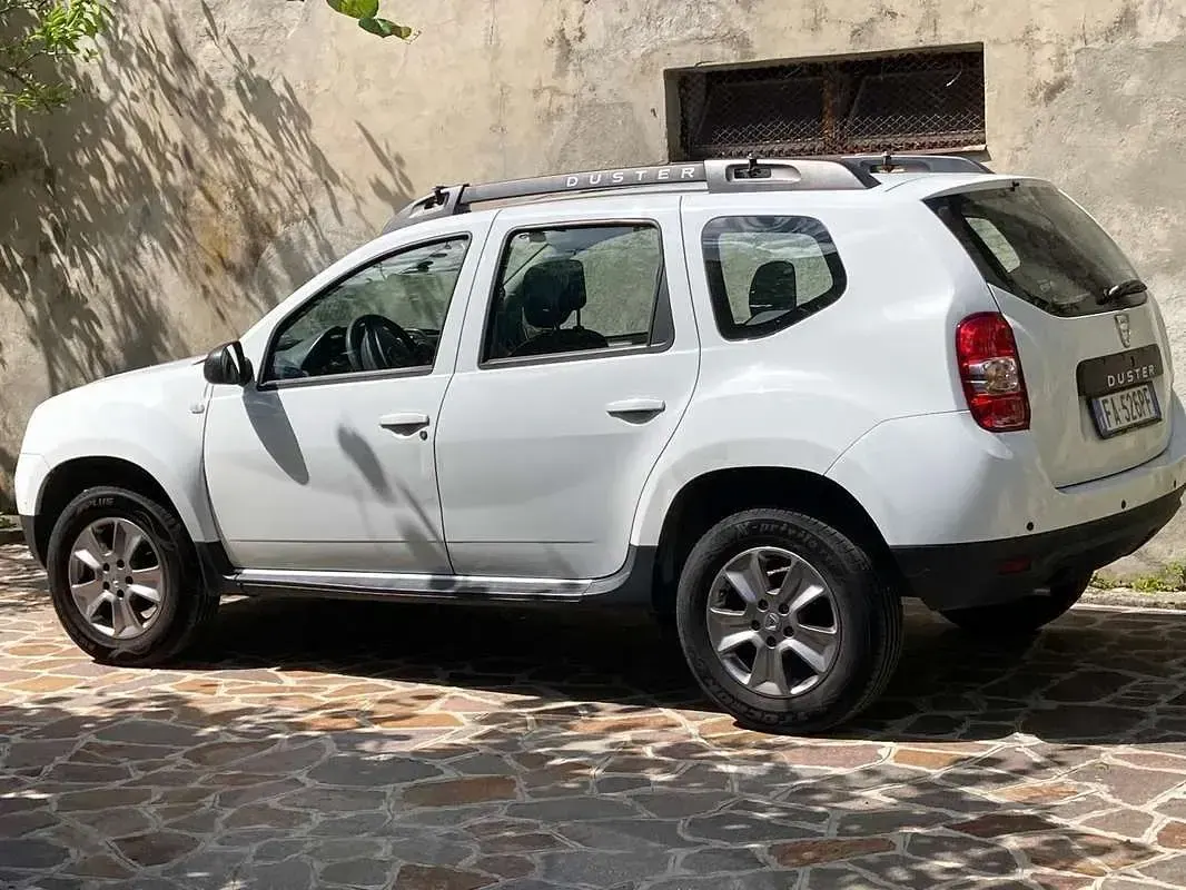 Usata Dacia Duster Lauréate 109 CV (80 kW) 2015 SUV