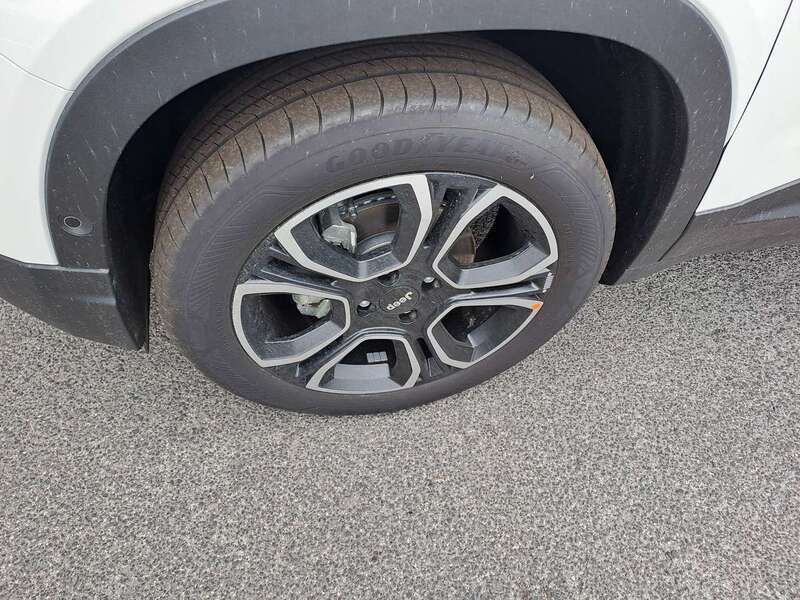 Usata Jeep Avenger Altitude 101 CV (74 kW) 2023 Bianco SUV