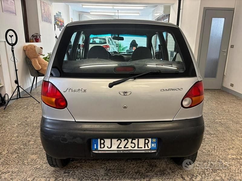 Usata Chevrolet Matiz SE 51 CV (37 kW) 2000 Grigio Utilitaria