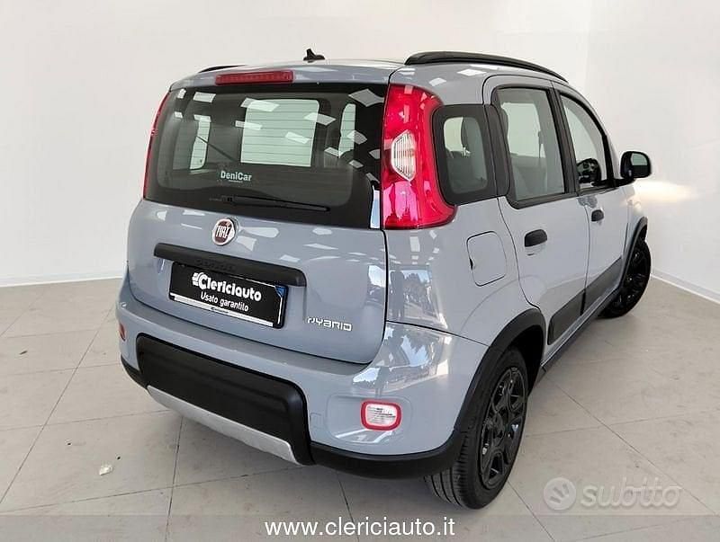 Usata Fiat Panda Red 69 CV (50 kW) 2022 Grigio Utilitaria