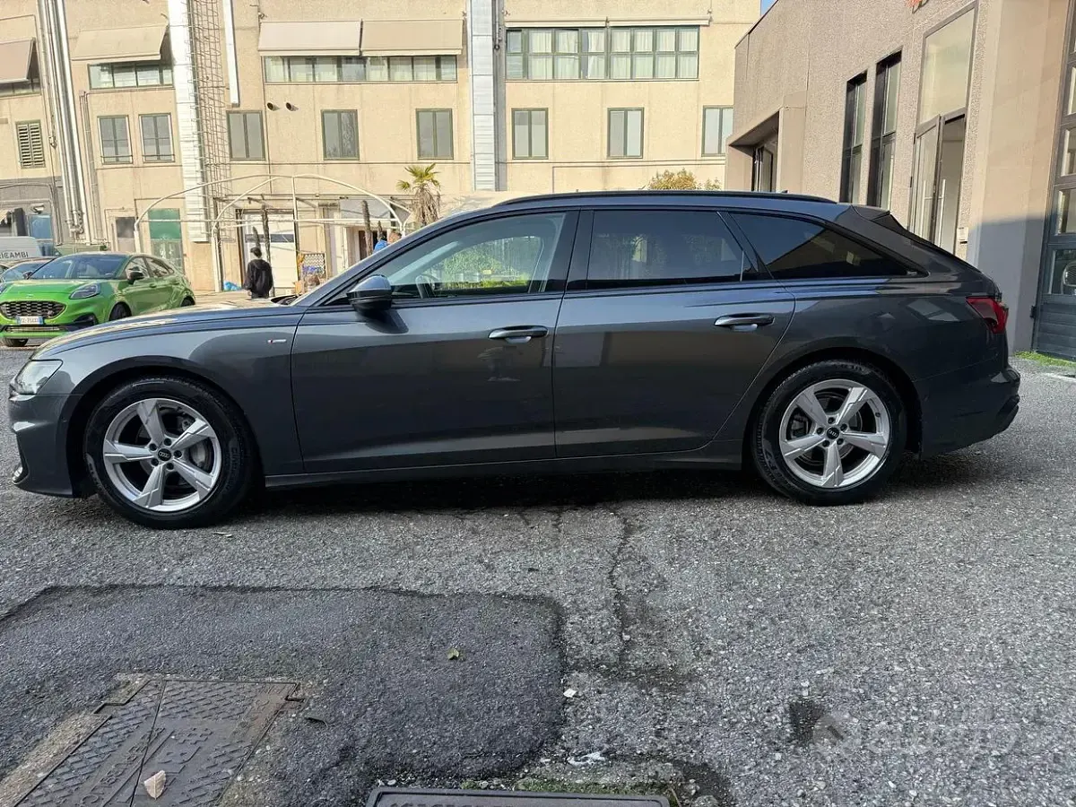 Usata Audi A6 Business 204 CV (150 kW) 2022 Grigio Station wagon