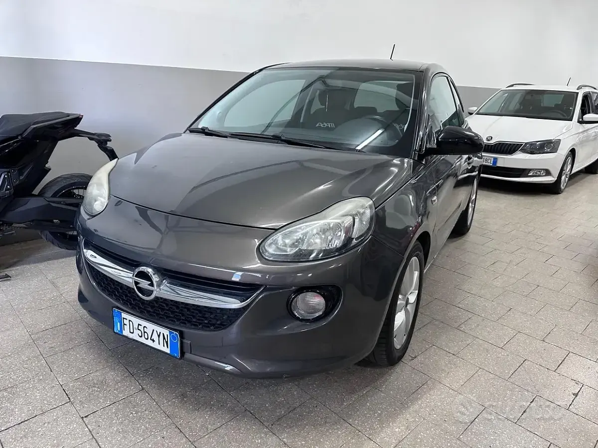 Usata Opel Adam Jam 69 CV (50 kW) 2016 Grigio Utilitaria