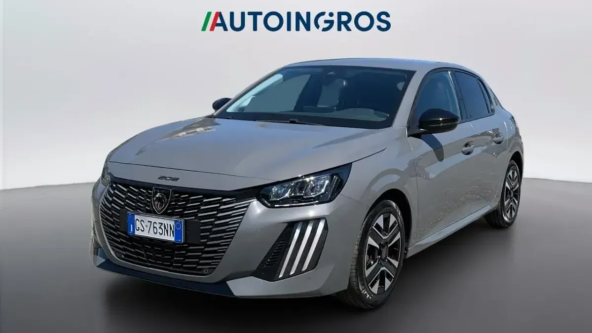 Usata Peugeot 208 Allure 101 CV (74 kW) 2024 Utilitaria