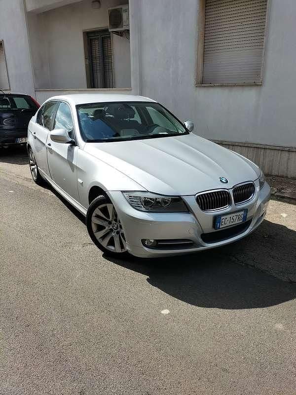 Usata BMW 316 Efficient Dynamics 116 CV (85 kW) 2010 Argento Berlina