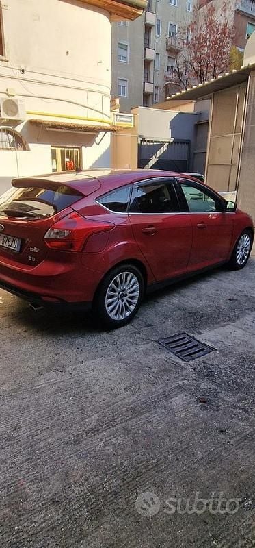 Usata Ford Focus 150 CV (110 kW) 2011 Rosso Berlina
