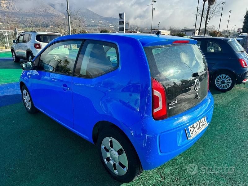 Usata VW up! Move 65 CV (47 kW) 2014 Blu Utilitaria