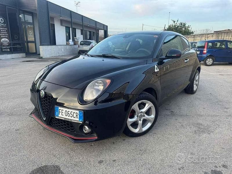 Nero Usata 2016 Alfa Romeo MiTo Super Due volumi | 4800 € (Buon prezzo) - Immagine 1/4