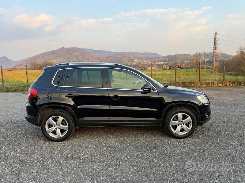 Usata VW Tiguan Sport 140 CV (102 kW) 2010 Nero SUV