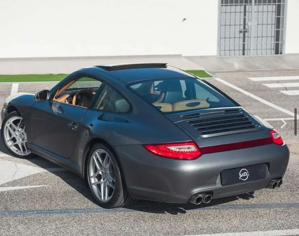Usata Porsche 997 385 CV (283 kW) 2009 Grigio Coupé