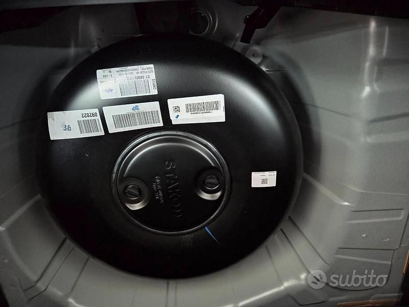 Usata Renault Captur Techno 101 CV (74 kW) 2023 Grigio SUV