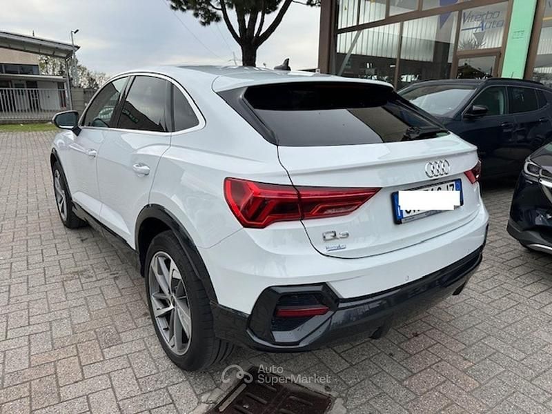 Usata Audi Q3 150 CV (110 kW) 2023 Bianco SUV