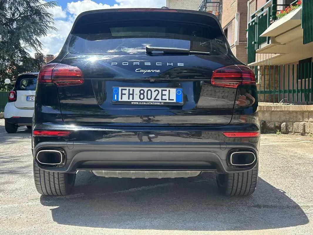 Usata Porsche Cayenne Platinum Edition 245 CV (180 kW) 2017 SUV