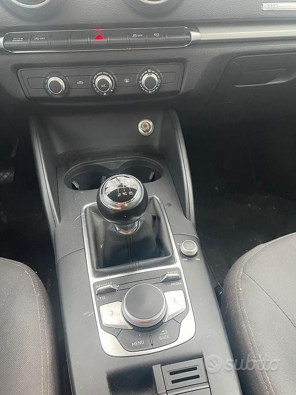 Usata Audi A3 Business 150 CV (110 kW) 2018 Berlina