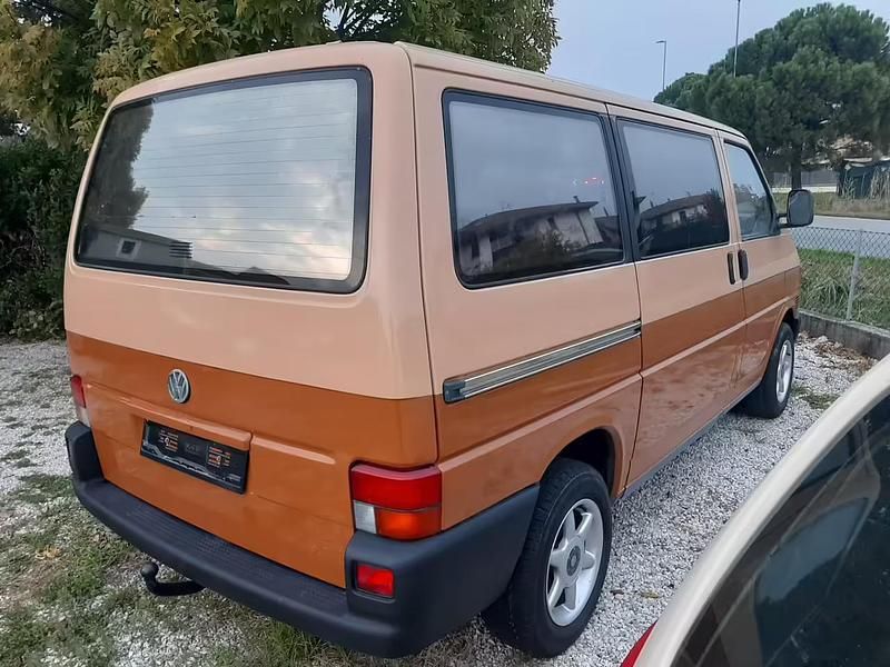 Usata VW T4 67 CV (49 kW) 1998 Marrone Furgone