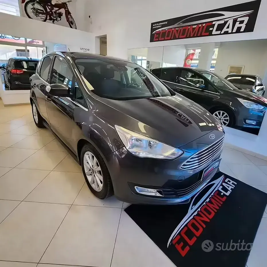 Usata Ford C-MAX Titanium 120 CV (88 kW) 2017 Grigio Monovolume