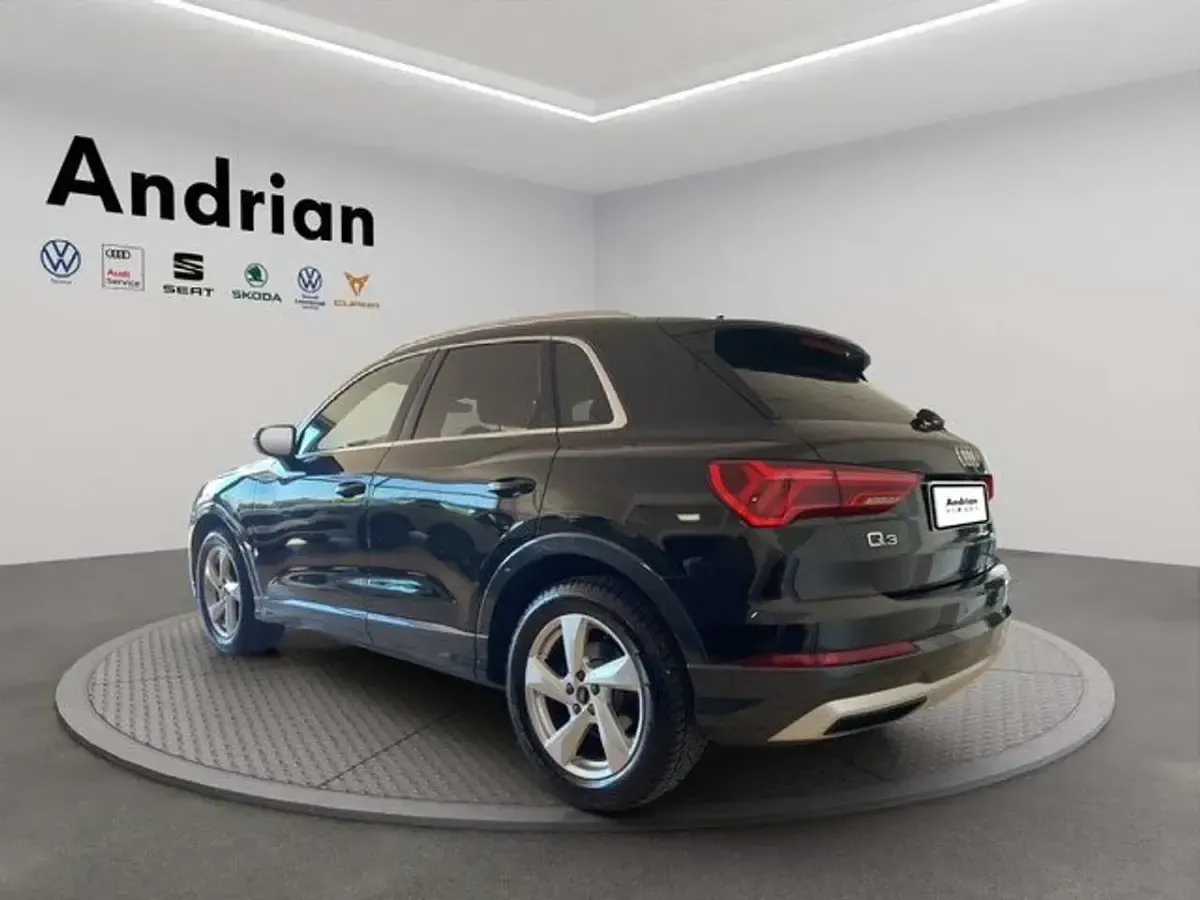 Usata Audi Q3 Advanced 150 CV (110 kW) 2023 Nero SUV