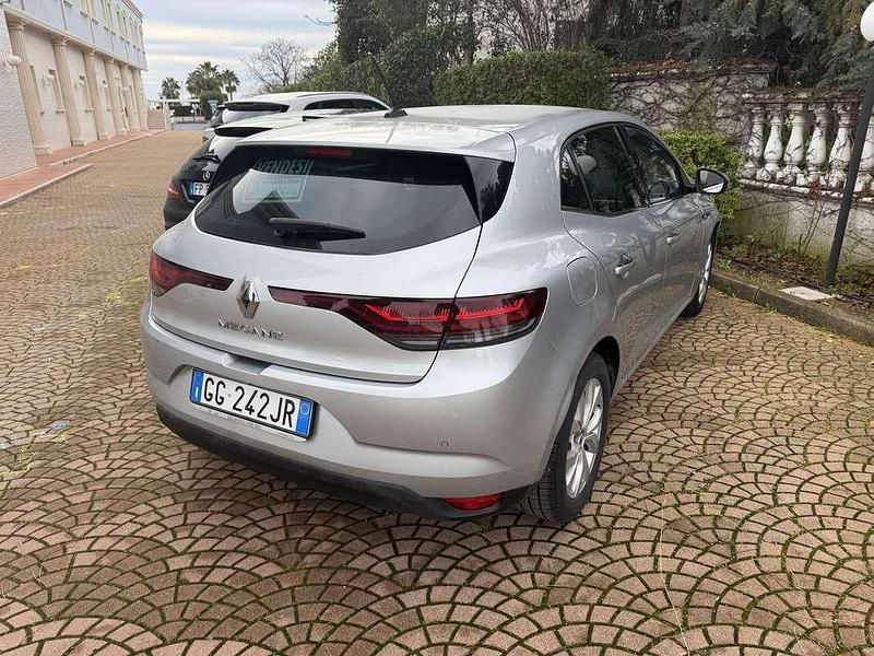 Usata Renault Mégane IV Business 116 CV (85 kW) 2021 Berlina