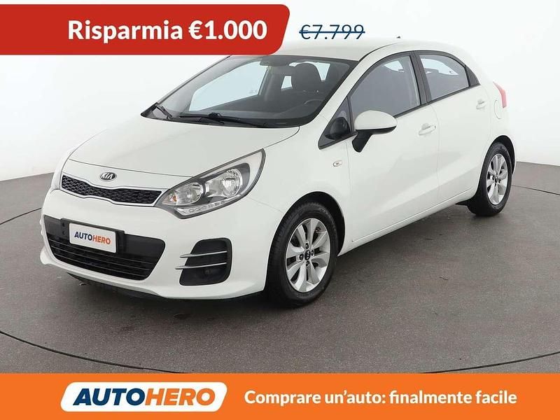 Usata Kia Rio Active 75 CV (55 kW) 2015 Bianco Berlina